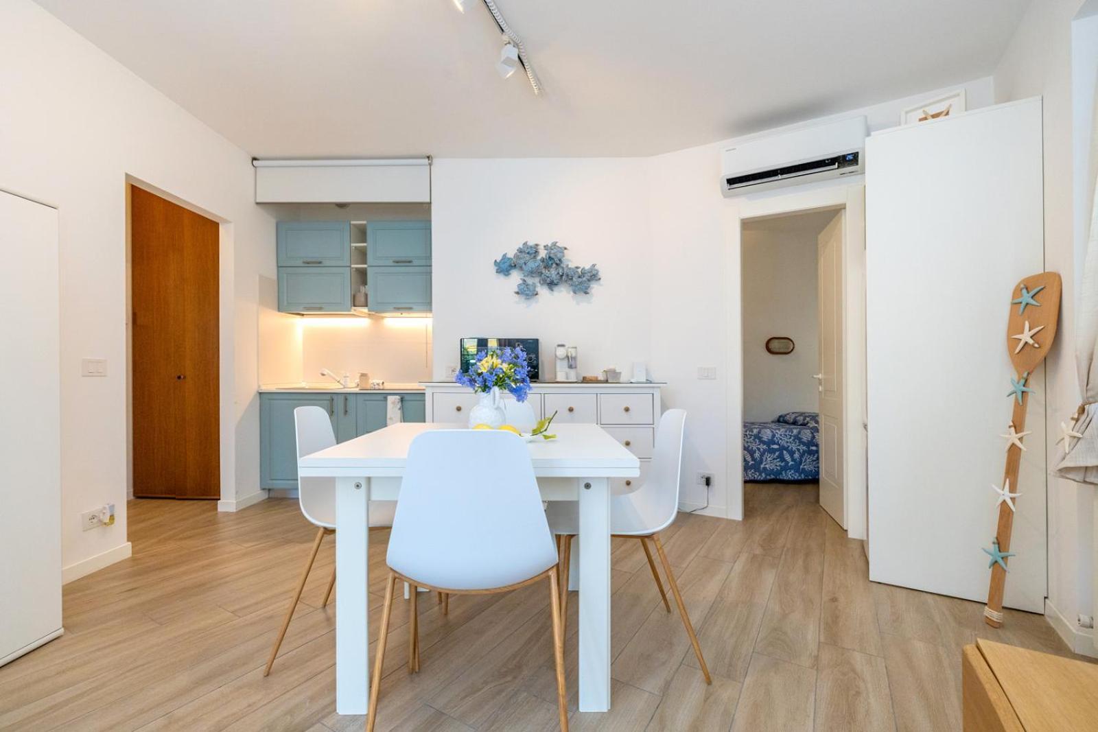 Isabel And Bike Appartement Finale Ligure